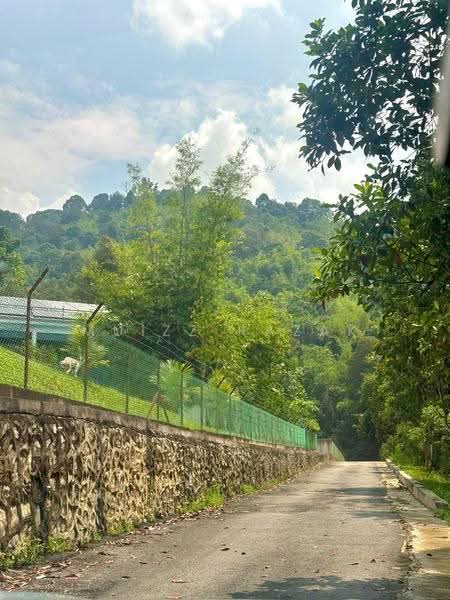 Agricultural Land for Sale in Batu 20 (Hulu Langat) - Muizz Razak - PropertyGuru.com.my