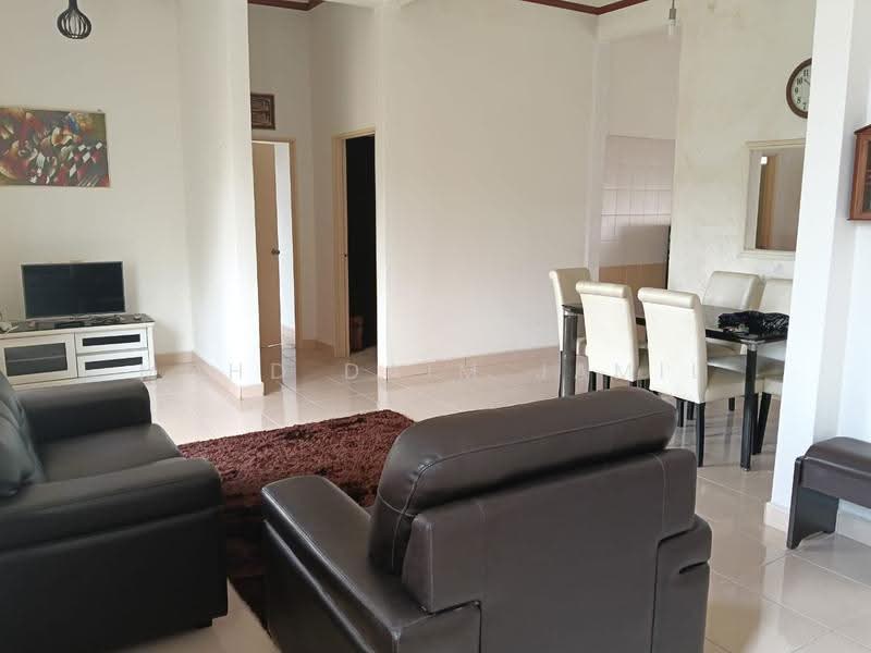 Pangsapuri untuk Dijual di Seri Bayu Resort - Mohd Daim Jamil - Living Room - PropertyGuru.com.my