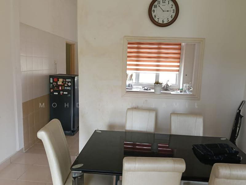 Pangsapuri untuk Dijual di Seri Bayu Resort - Mohd Daim Jamil - Dining Room - PropertyGuru.com.my