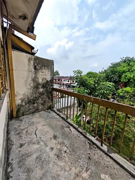 2-storey Terraced House for Sale in Taman Sri Bahagia (Johor Bahru) - Calvin Lee - Balcony - PropertyGuru.com.my