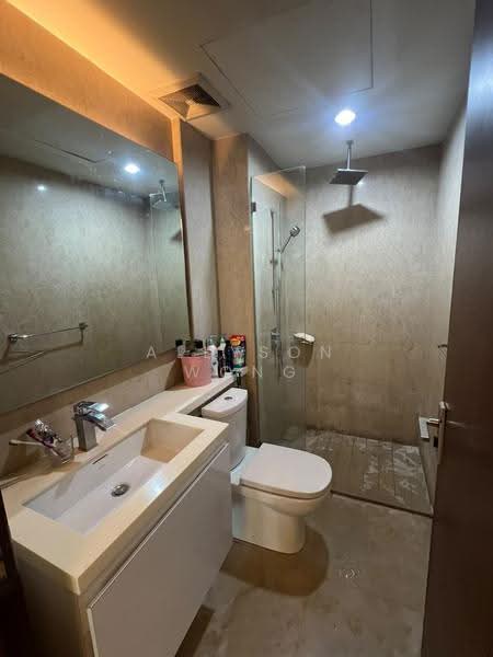 Kediaman Servis untuk Dijual di Cliveden @ Plaza Damas 3 - Allyson Wong - Bathroom - PropertyGuru.com.my