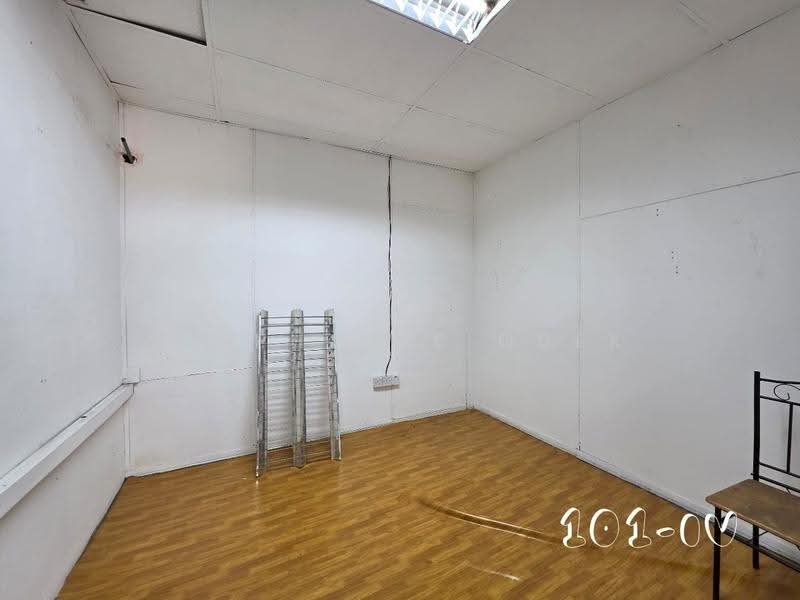 Factory for Rent in Pandamaran (Klang) - Stephanie Quek - Interior - PropertyGuru.com.my