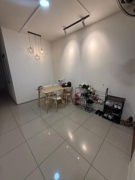 Condominium for Rent at The Greens (Residensi Hijauan) @ Subang West - Azura Hariri - Dining Room - PropertyGuru.com.my