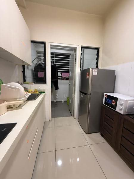 Condominium for Rent at The Greens (Residensi Hijauan) @ Subang West - Azura Hariri - Kitchen - PropertyGuru.com.my