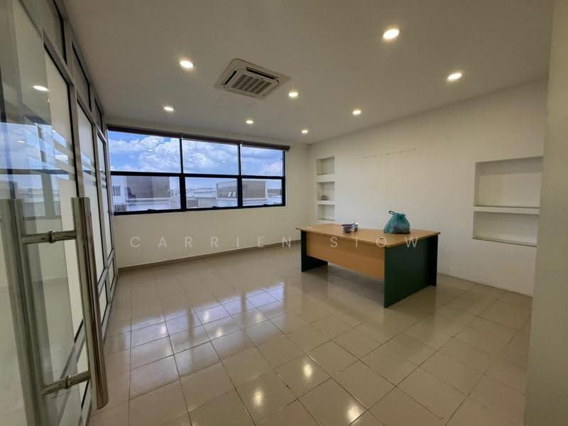 Factory for Rent in Taman Desa Cemerlang (Ulu Tiram) - Carrien Siow - Interior - PropertyGuru.com.my