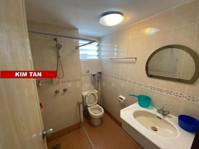 Condominium for Sale at Gurney Park Condominium - Kim Tan - Bathroom - PropertyGuru.com.my
