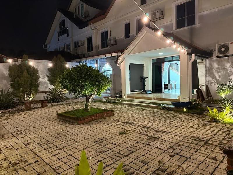 Rumah Berkembar untuk Dijual di Shah Alam (Selangor) - Tommy Lim - Exterior - PropertyGuru.com.my