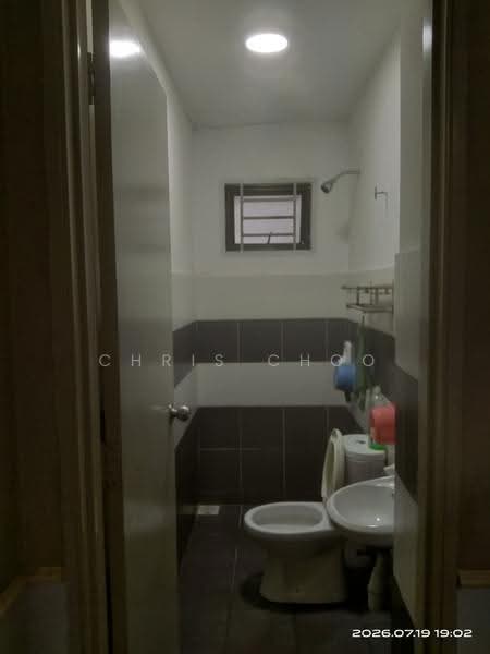 Rumah Bandar untuk Disewa di Bandar Tasik Kesuma (Beranang) - Chris Choo - Bathroom - PropertyGuru.com.my