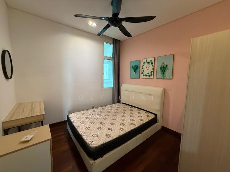 Kediaman Servis untuk Dijual di 1Medini - Joey Chai - Bedroom - PropertyGuru.com.my