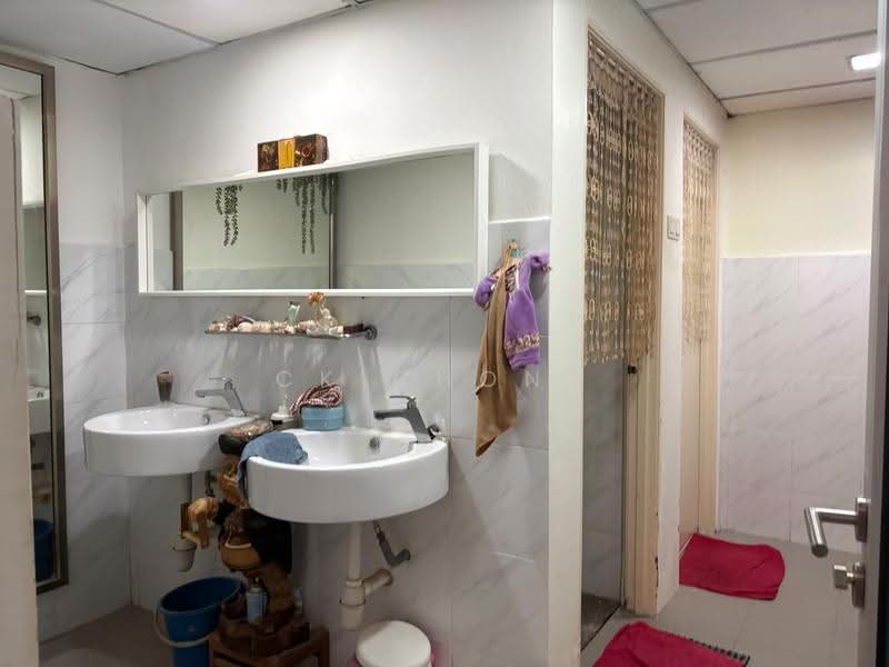 Pejabat untuk Dijual di Taman Bukit Desa (Taman Desa) - CK Chong - PropertyGuru.com.my