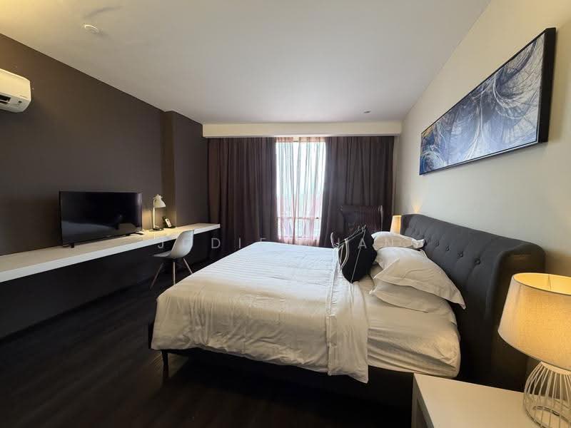 Service Residence for Sale at M Roof Hotel & Residences - Jodie Kuan - Master Bedroom - PropertyGuru.com.my