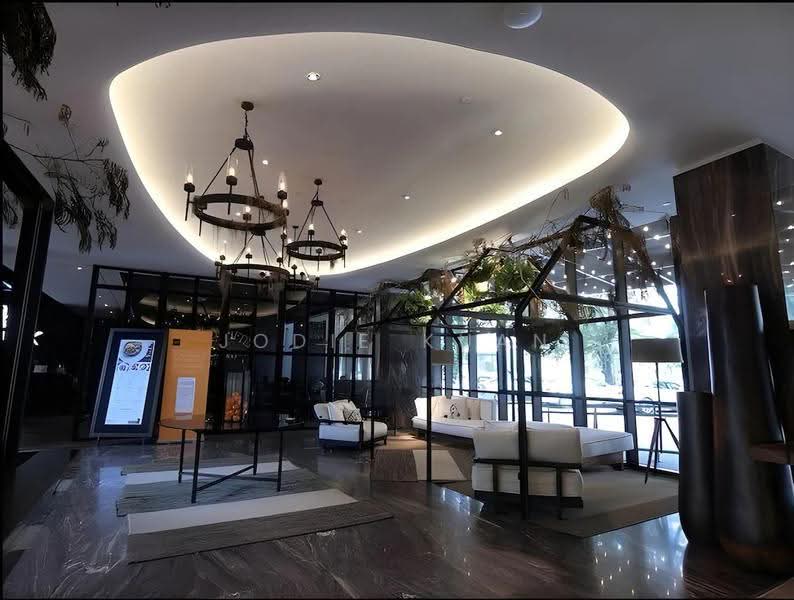 Service Residence for Sale at M Roof Hotel & Residences - Jodie Kuan - Lobby - PropertyGuru.com.my