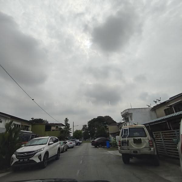 2-storey Terraced House for Sale in Seksyen 25 (Shah Alam) - Lorna Lim - Exterior - PropertyGuru.com.my