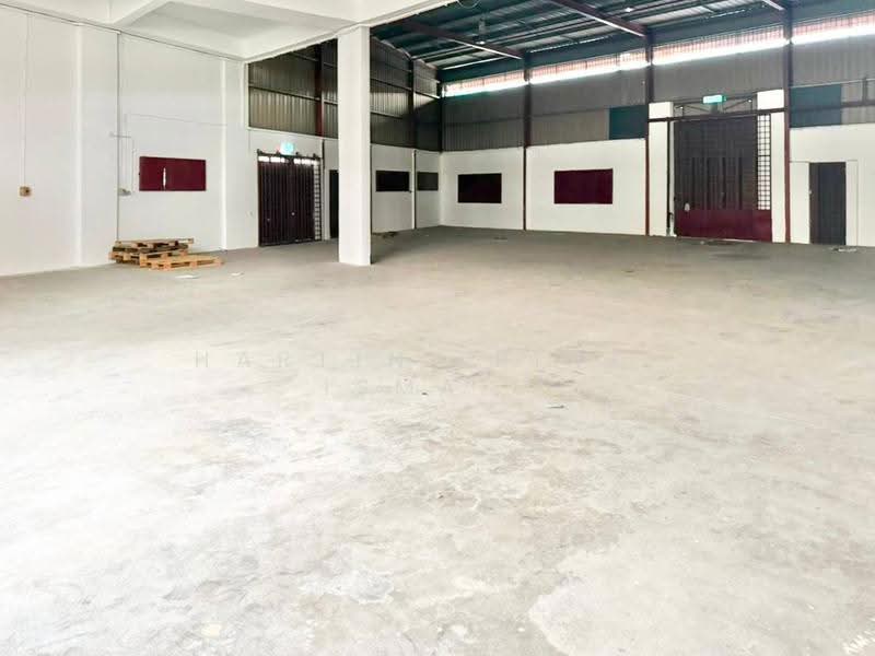 Warehouse for Rent in Taman Perindustrian Meranti (Puchong) - Hartini Binti Ismail - Interior - PropertyGuru.com.my