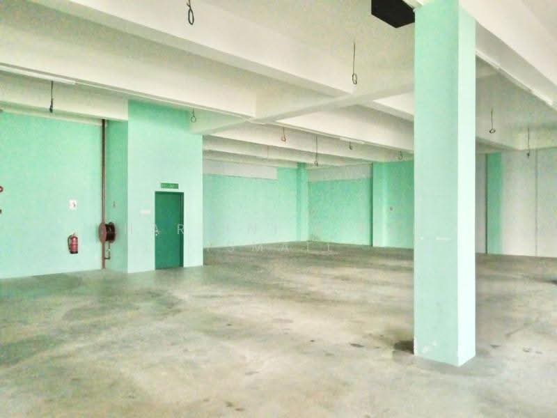 Warehouse for Rent in Taman Perindustrian Meranti (Puchong) - Hartini Binti Ismail - Interior - PropertyGuru.com.my