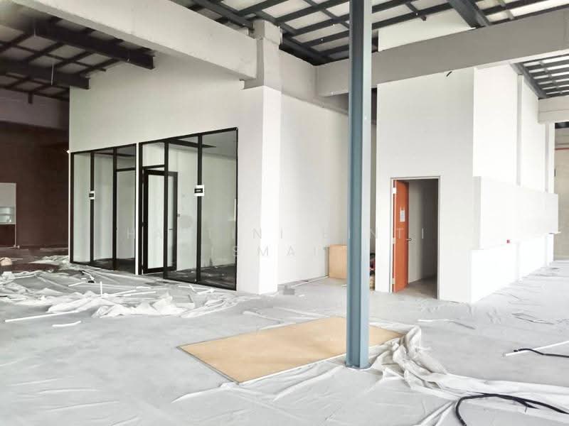 Warehouse for Rent in Taman Perindustrian Meranti (Puchong) - Hartini Binti Ismail - Interior - PropertyGuru.com.my