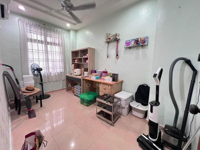 2-storey Terraced House for Sale in Taman Pulai Utama (Skudai) - Jason Sim - Study - PropertyGuru.com.my