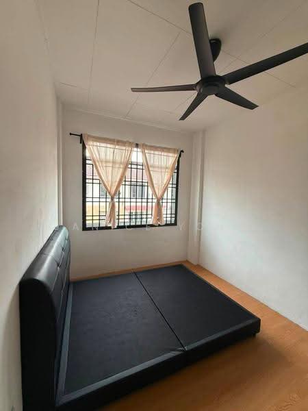 Rumah Flat untuk Disewa di Apartment Sri Pulai Perdana 9/8 - Janice Yong - Bedroom - PropertyGuru.com.my