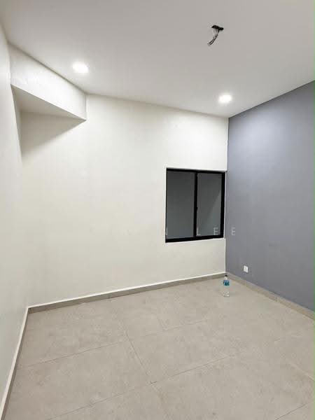 1-storey Terraced House for Sale in Taman Ungku Tun Aminah (Skudai) - Calvin Lee - Interior - PropertyGuru.com.my