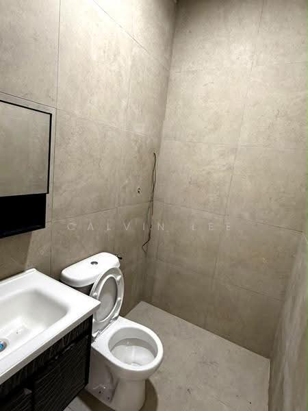 1-storey Terraced House for Sale in Taman Ungku Tun Aminah (Skudai) - Calvin Lee - Bathroom - PropertyGuru.com.my