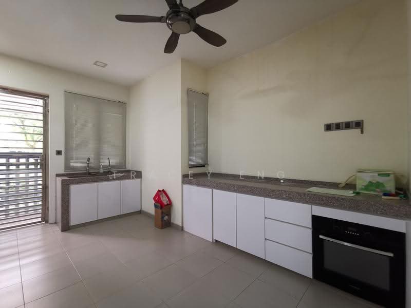 Rumah Teres 2-Tingkat untuk Dijual di Iskandar Puteri (Nusajaya) (Johor) - Tracey Eng - Kitchen - PropertyGuru.com.my