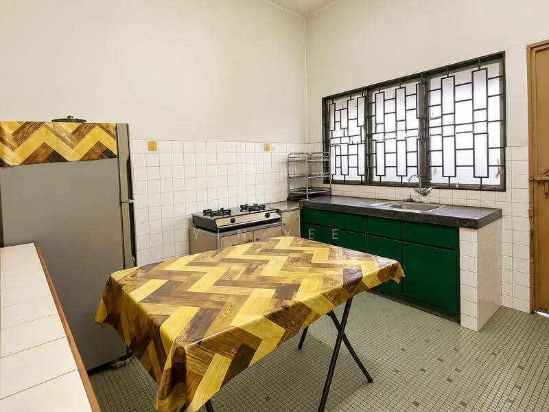 2-storey Terraced House for Sale in SS2 (Petaling Jaya) - Yin Yee - Kitchen - PropertyGuru.com.my