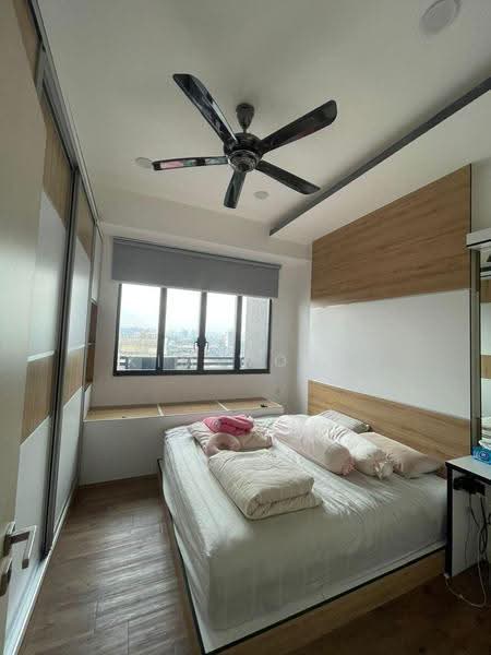 Kediaman Servis untuk Dijual di Icon Residenz 2 @ Icon City - Kim Wong - Bedroom - PropertyGuru.com.my