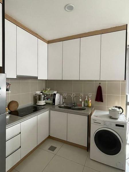 Kediaman Servis untuk Dijual di Icon Residenz 2 @ Icon City - Kim Wong - Kitchen - PropertyGuru.com.my