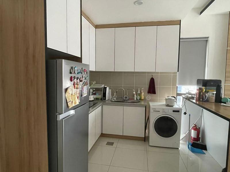 Kediaman Servis untuk Dijual di Icon Residenz 2 @ Icon City - Kim Wong - Kitchen - PropertyGuru.com.my