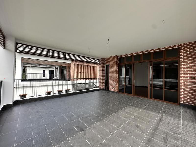 Bungalow House for Rent in Setia Eco Park (Setia Alam) - Jess Tee - Balcony - PropertyGuru.com.my