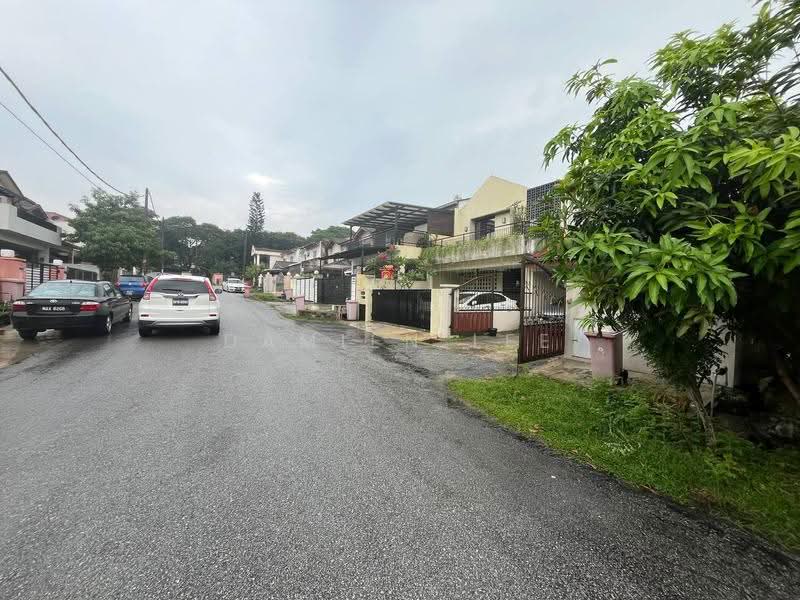 1-storey Terraced House for Sale in Bandar Sri Damansara (Selangor) - Damien Lee - Exterior - PropertyGuru.com.my