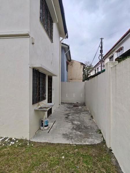 Rumah Berkembar untuk Dijual di Taman Puncak Jalil (Seri Kembangan) - CJ Lee - PropertyGuru.com.my