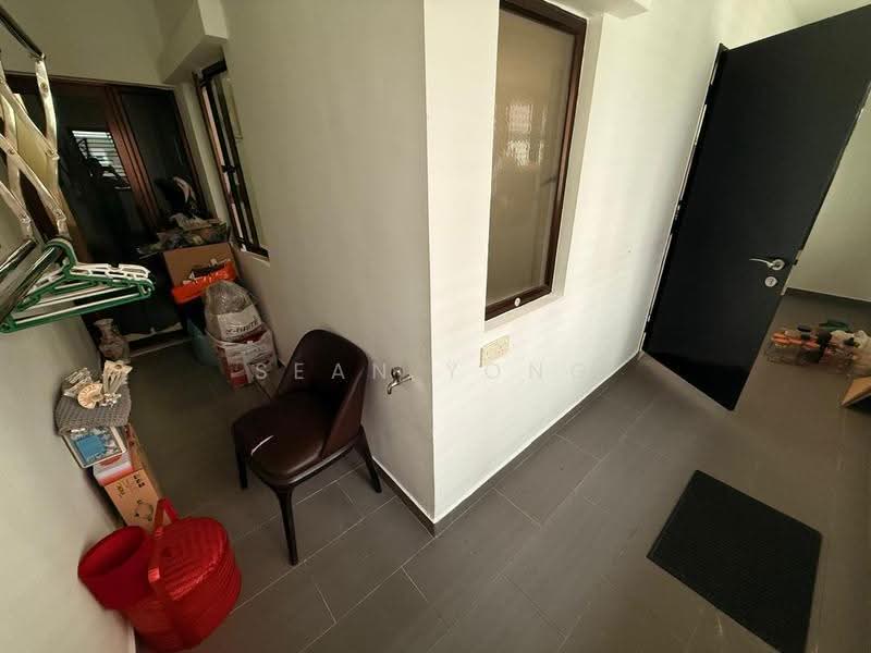 3-storey Terraced House for Sale in Prima Selayang (Selayang) - Sean Yong - Entrance - PropertyGuru.com.my