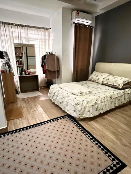 2-storey Terraced House for Sale in Taman Setia Indah (Tebrau) - Calvin Lee - Bedroom - PropertyGuru.com.my
