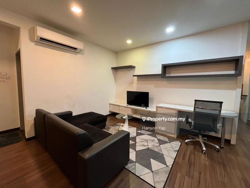 Kediaman Servis untuk Disewa di Silk Sky - Kelton Seet - Living Room - PropertyGuru.com.my