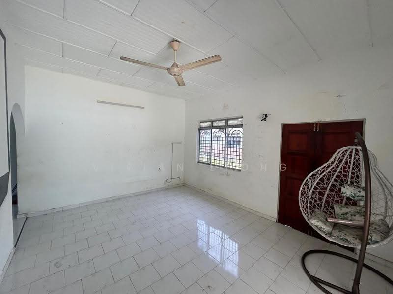 Bungalow House for Sale in Kampung Cegar Tambahan (Bidor) - Vivian Liong - PropertyGuru.com.my