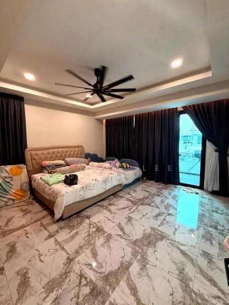 2-storey Terraced House for Sale in Taman Austin Duta (Tebrau) - Calvin Lee - Bedroom - PropertyGuru.com.my