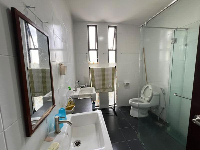 Cluster House for Rent in Austin (Johor Bahru) - MJ Lai - Bathroom - PropertyGuru.com.my