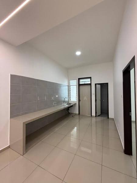 2-storey Terraced House for Sale in Bandar Layangkasa (Pasir Gudang) - Lik Xuan Chai - Interior - PropertyGuru.com.my