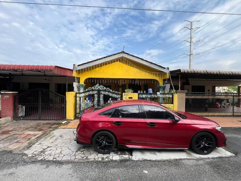 1-storey Terraced House for Sale in Bandar Sri Damansara (Selangor) - Damien Lee - Exterior - PropertyGuru.com.my