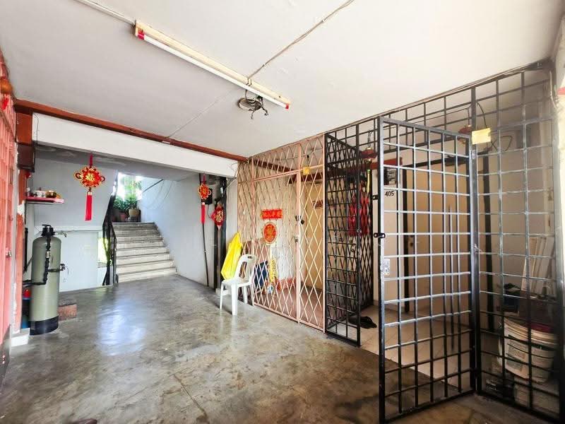 Apartment for Sale at Pandan Jaya Blok M - Zul Syafiq - Entrance - PropertyGuru.com.my