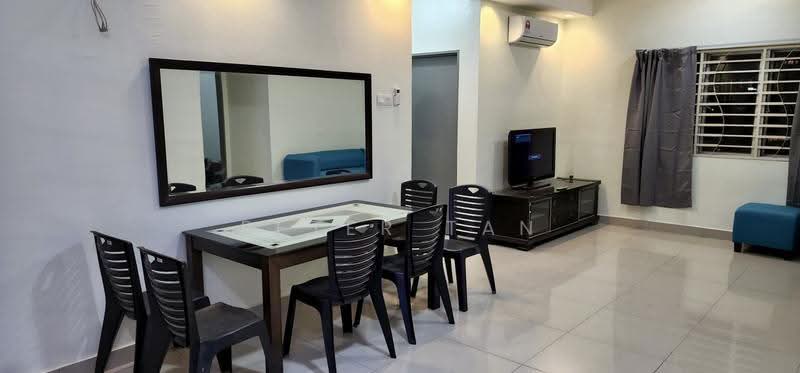 Pangsapuri untuk Disewa di Putra Suria Residence - Peter Tan - Dining Room - PropertyGuru.com.my