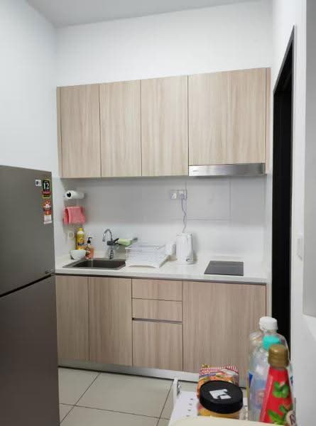 Kediaman Servis untuk Dijual di TRELLIS RESIDENCES - Darryl Kee - Kitchen - PropertyGuru.com.my
