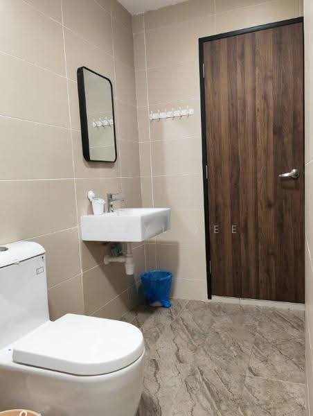 Kediaman Servis untuk Dijual di TRELLIS RESIDENCES - Darryl Kee - Bathroom - PropertyGuru.com.my