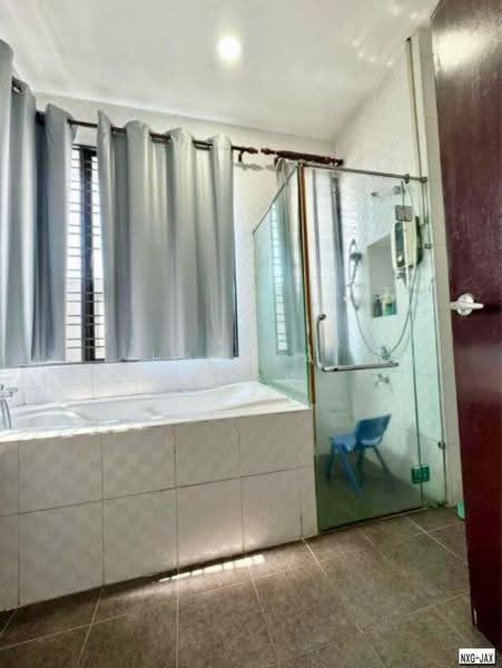 Bungalow House for Sale in Aman Perdana (Kapar) - Hao Kai Khaw - Bathroom - PropertyGuru.com.my