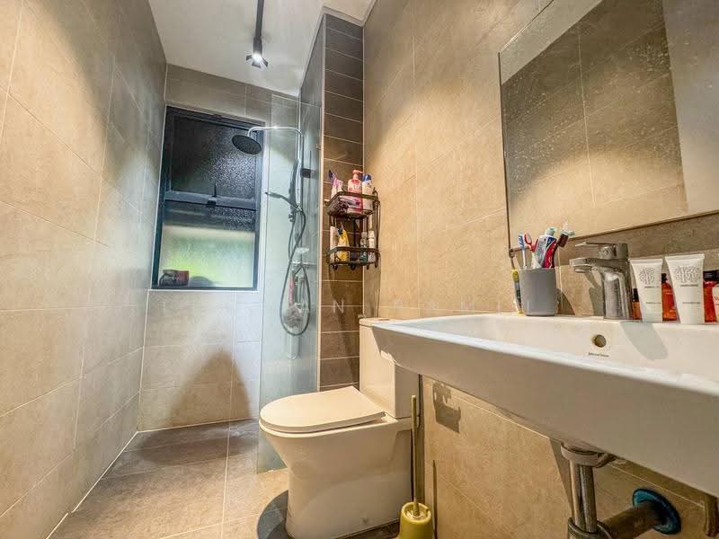 Rumah Teres 2-Tingkat untuk Dijual di Cyberjaya (Selangor) - Luqman Ramli - Bathroom - PropertyGuru.com.my