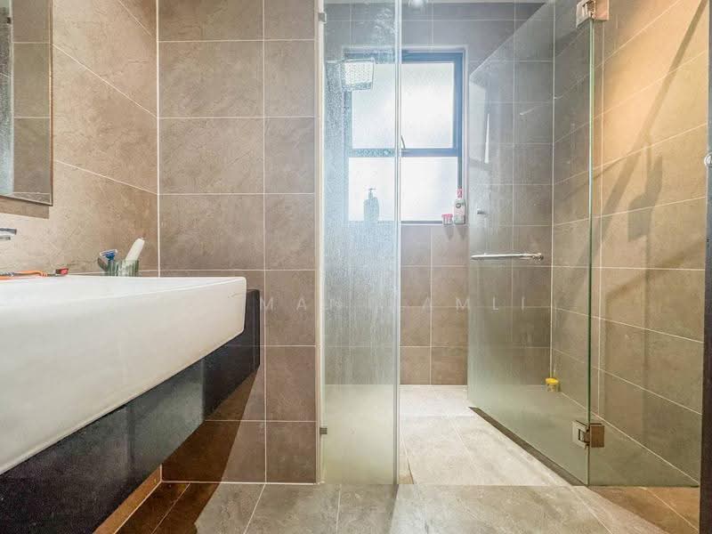 Rumah Teres 2-Tingkat untuk Dijual di Cyberjaya (Selangor) - Luqman Ramli - Bathroom - PropertyGuru.com.my