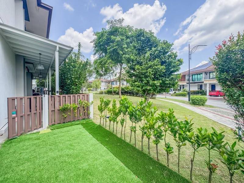 Rumah Teres 2-Tingkat untuk Dijual di Cyberjaya (Selangor) - Luqman Ramli - Exterior - PropertyGuru.com.my