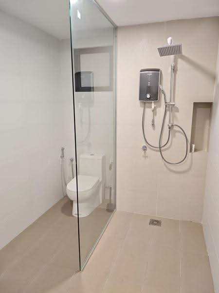 Service Residence for Rent at TRIO By Setia - Elaine Tan - Bathroom - PropertyGuru.com.my