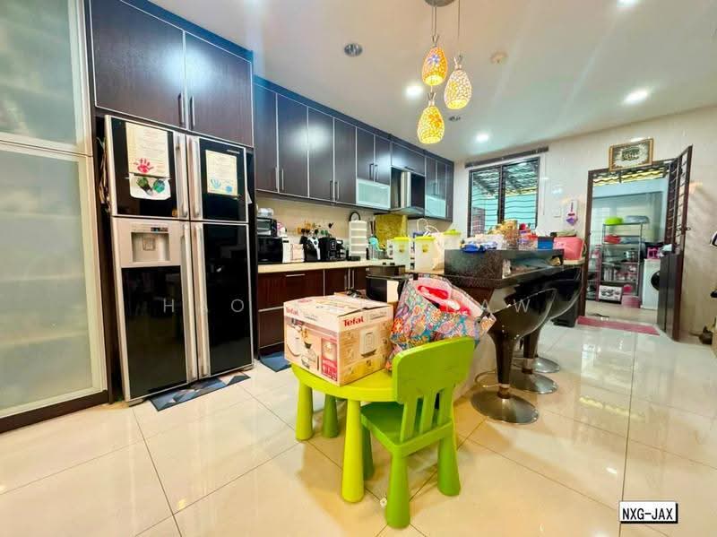 Bungalow House for Sale in Aman Perdana (Kapar) - Hao Kai Khaw - Kitchen - PropertyGuru.com.my